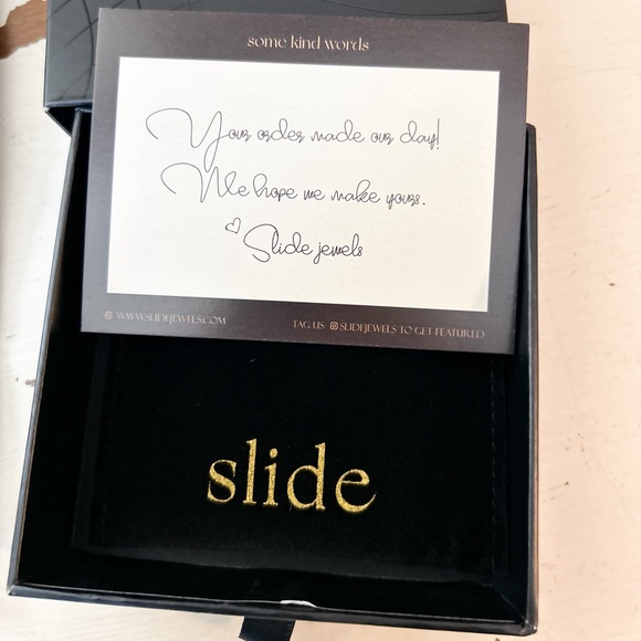 Necklace - Picture 13 of 16